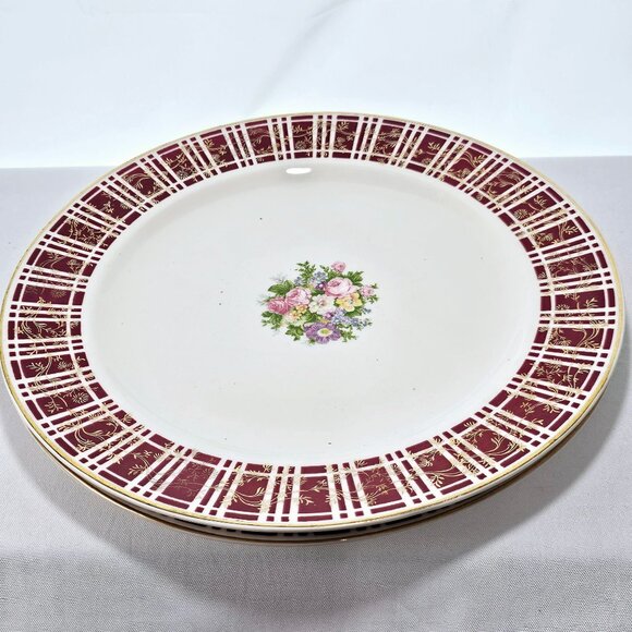 Homer Laughlin Piccadilly Dinner Plates 10" 3pc red rim gold floral center 1942 - Picture 4 of 9
